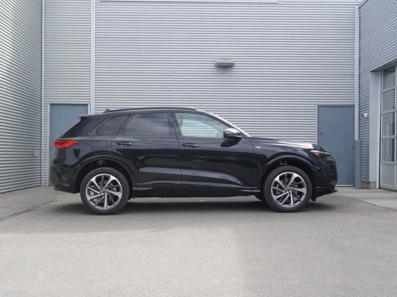 Audi Q5 снимка Audi Q5