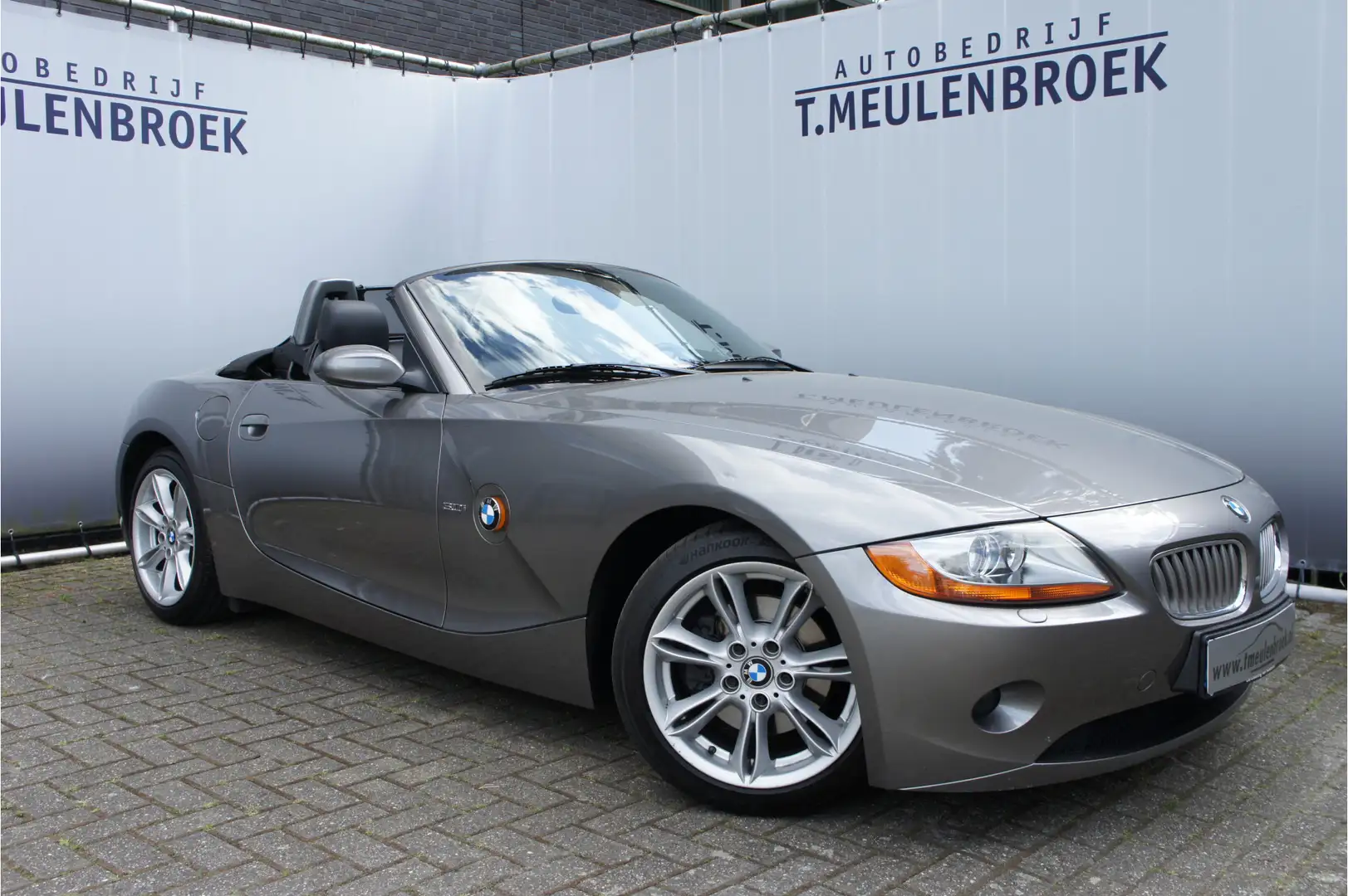 BMW Z4 Roadster 3.0i Gris - 1