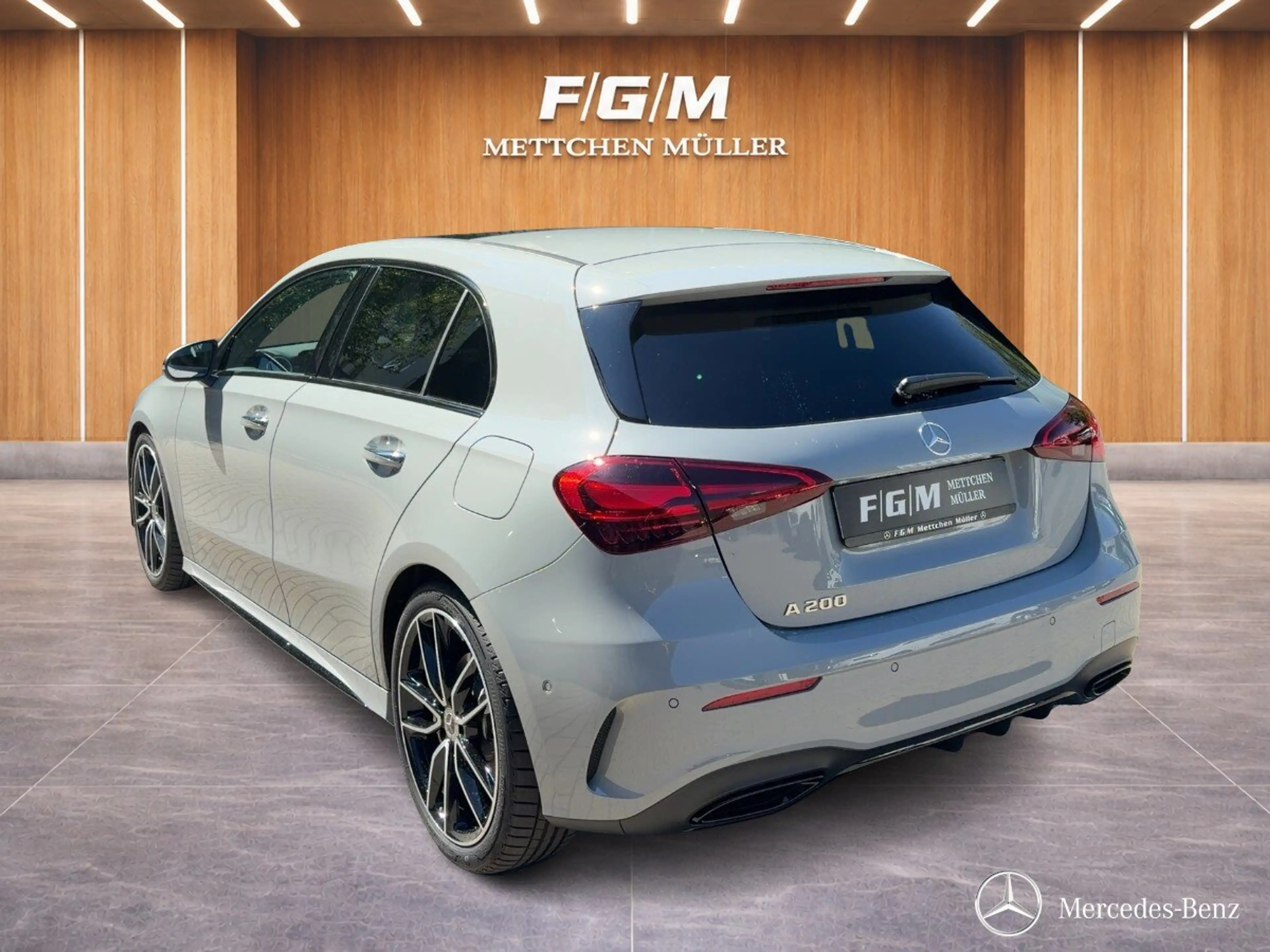 Mercedes-Benz A 200 A 200 AMG-Line/Amb./LED/Pano/Keyless/Night/MBUX. — photo 2