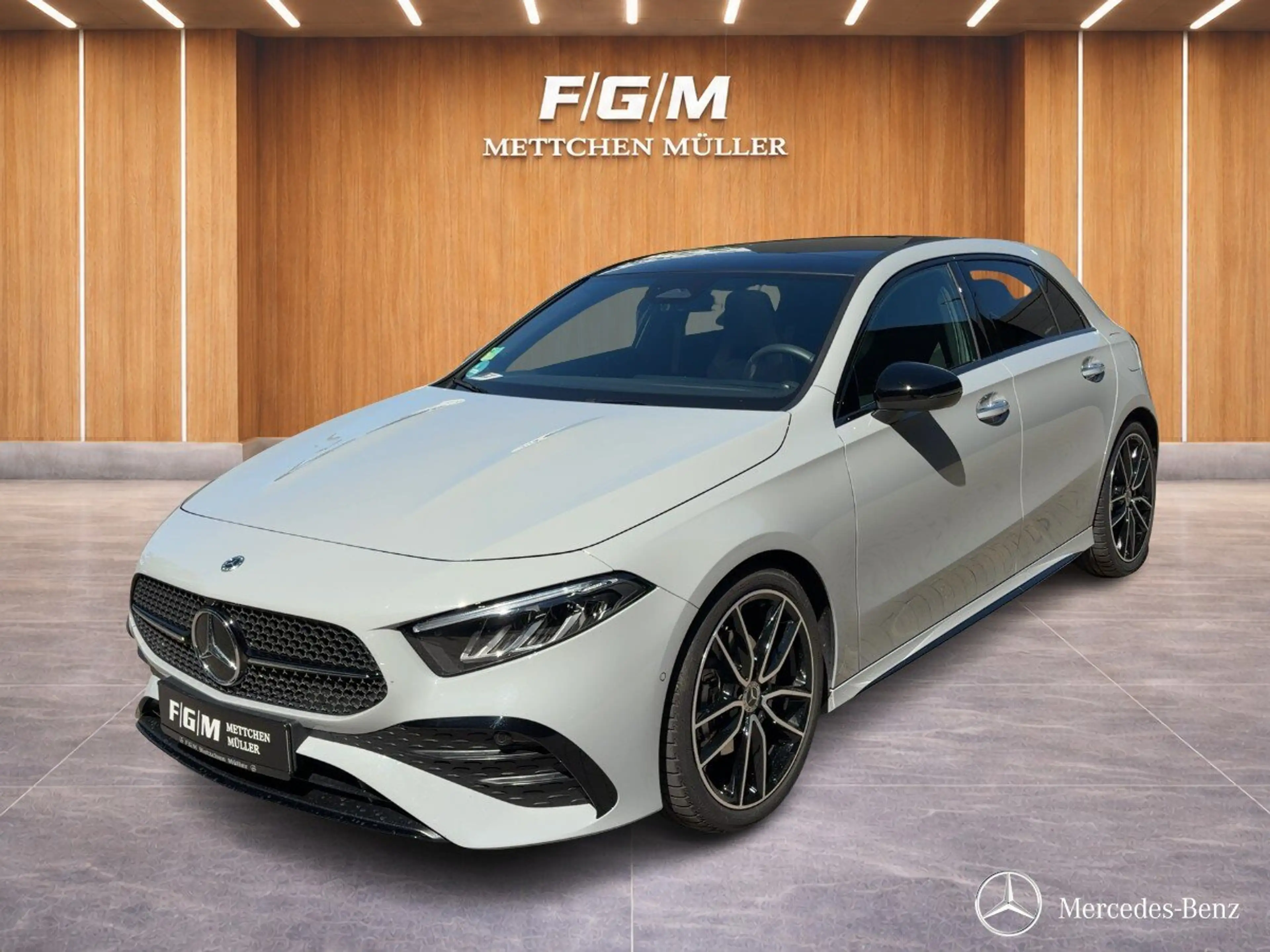 Mercedes-Benz A 200 A 200 AMG-Line/Amb./LED/Pano/Keyless/Night/MBUX.
