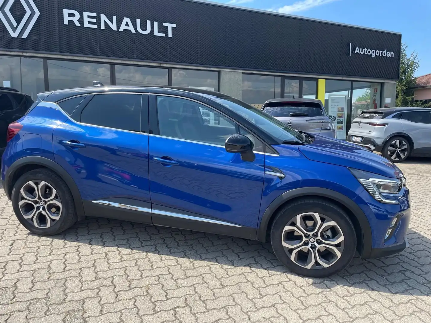 Renault Captur Hybrid E-Tech 145 CV Techno Blu/Azzurro - 1