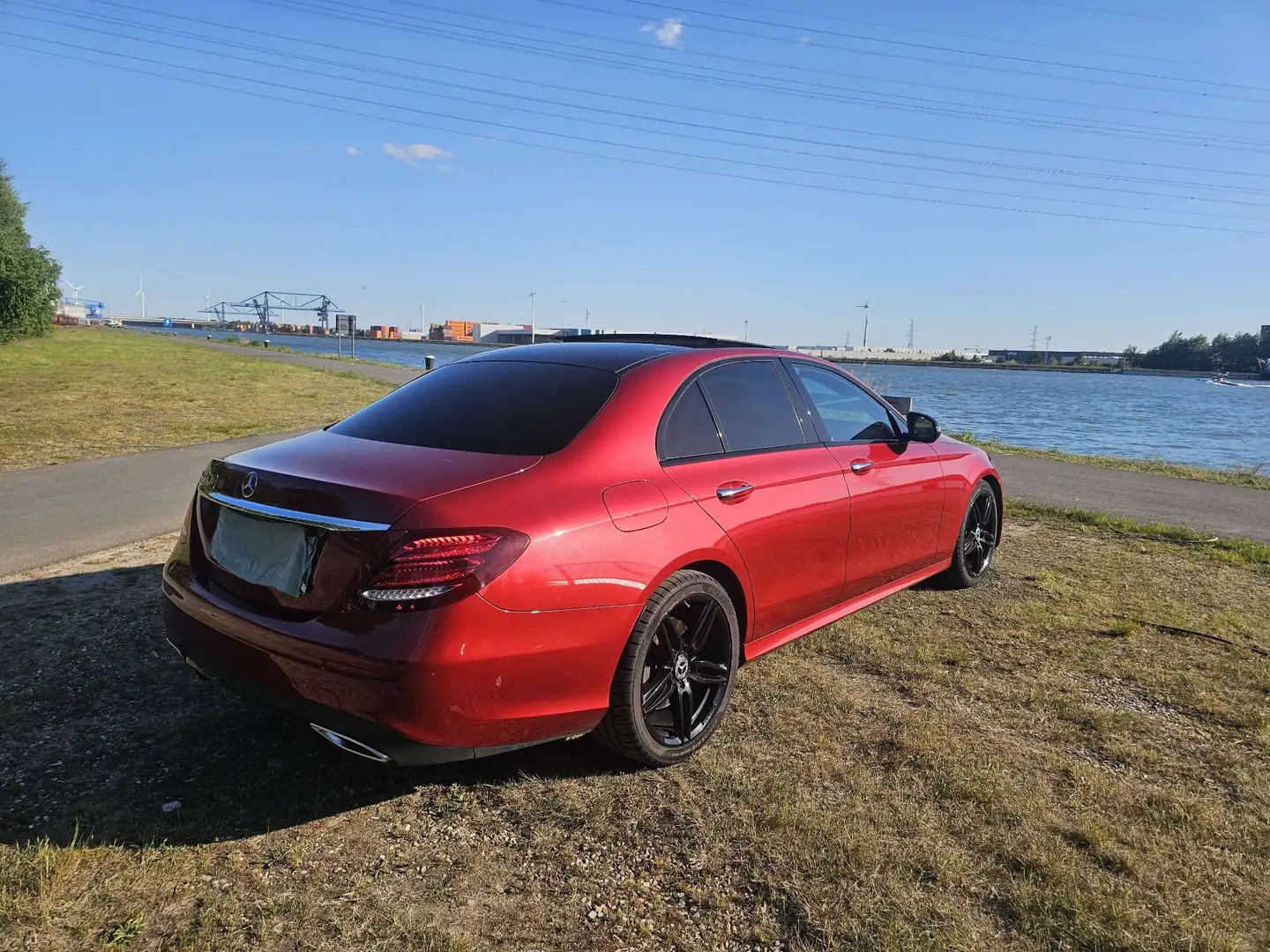 Mercedes-Benz E 350 d 9G-TRONIC AMG Line - 2