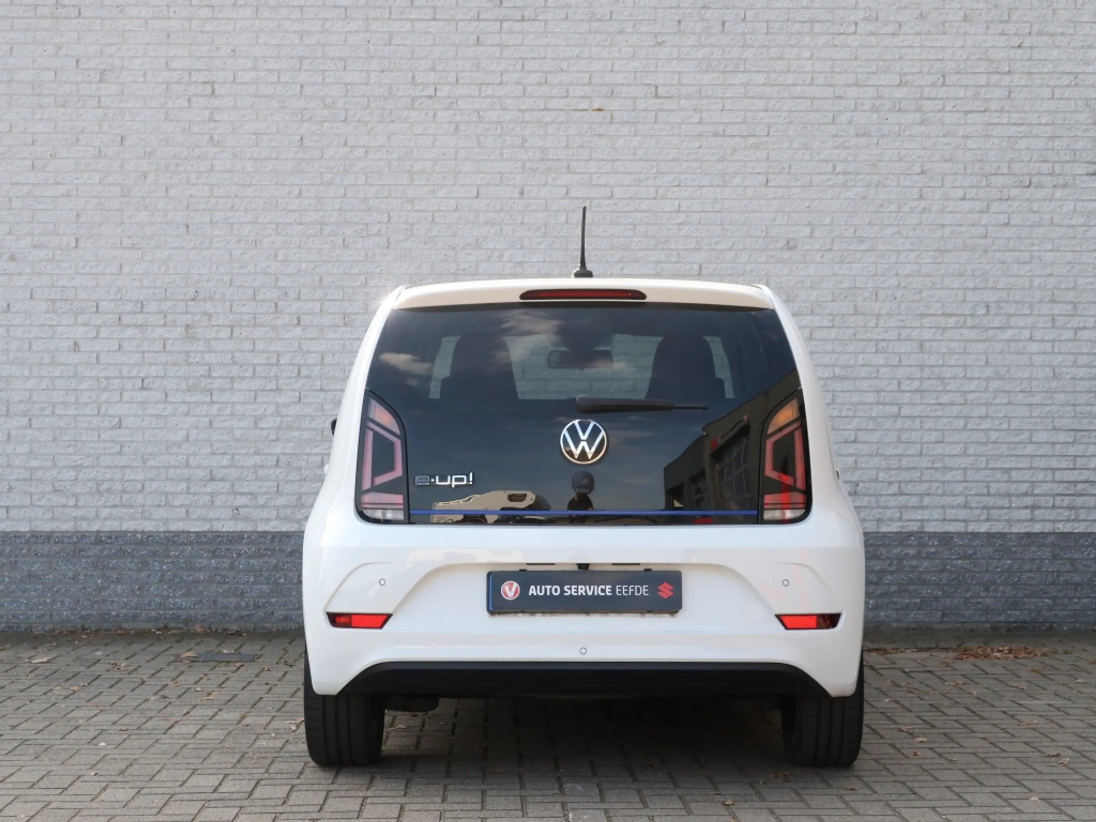 Volkswagen e-up! e-up! Style — photo 8