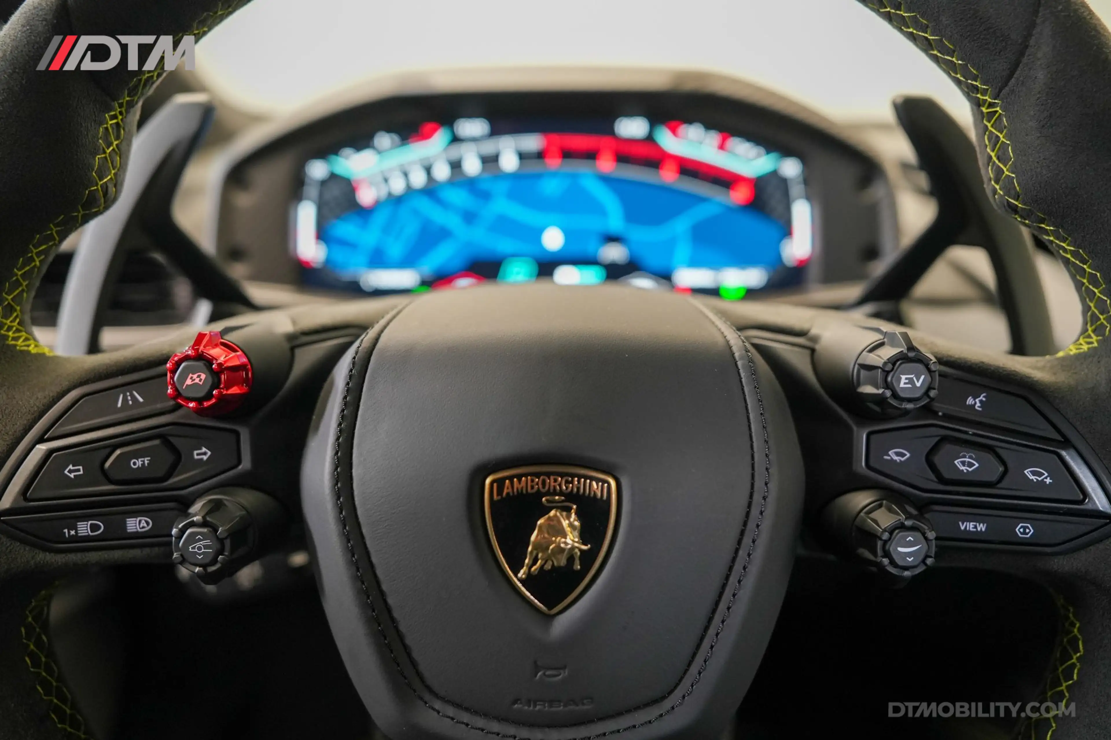 Lamborghini Revuelto | Passenger Display | Carbon Interior — photo 19