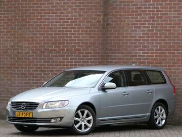 T4 AUT Polar Navi / Xenon / Trekhaak / Bluetooth