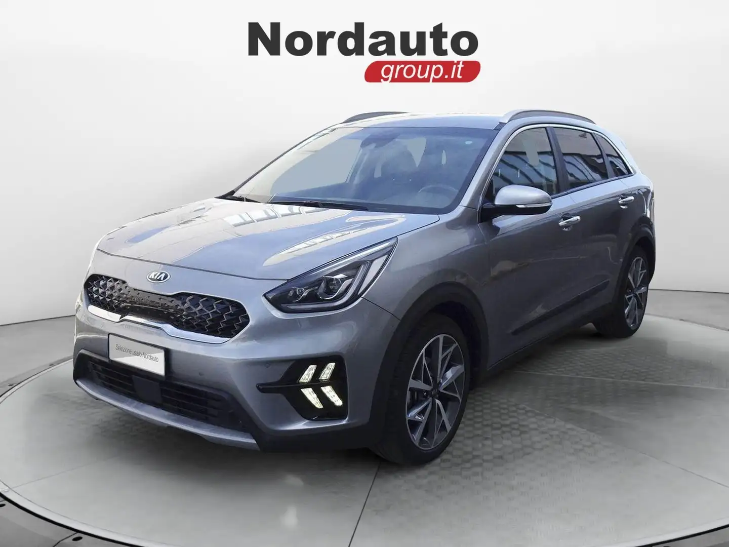 Kia Niro 1.6 GDi DCT HEV Evolution Argintiu - 1