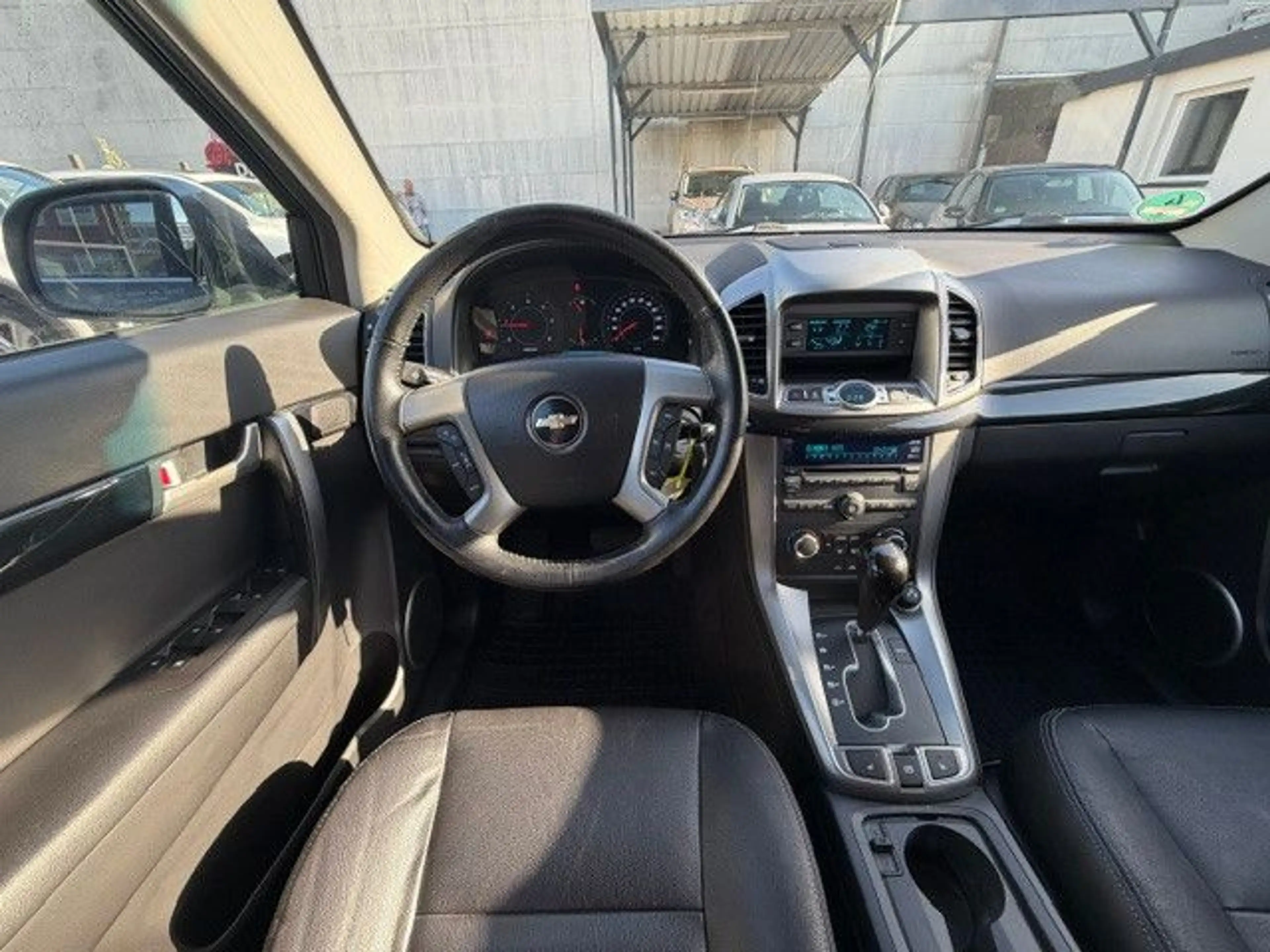 Chevrolet Captiva 2.2 D LT+ — photo 8