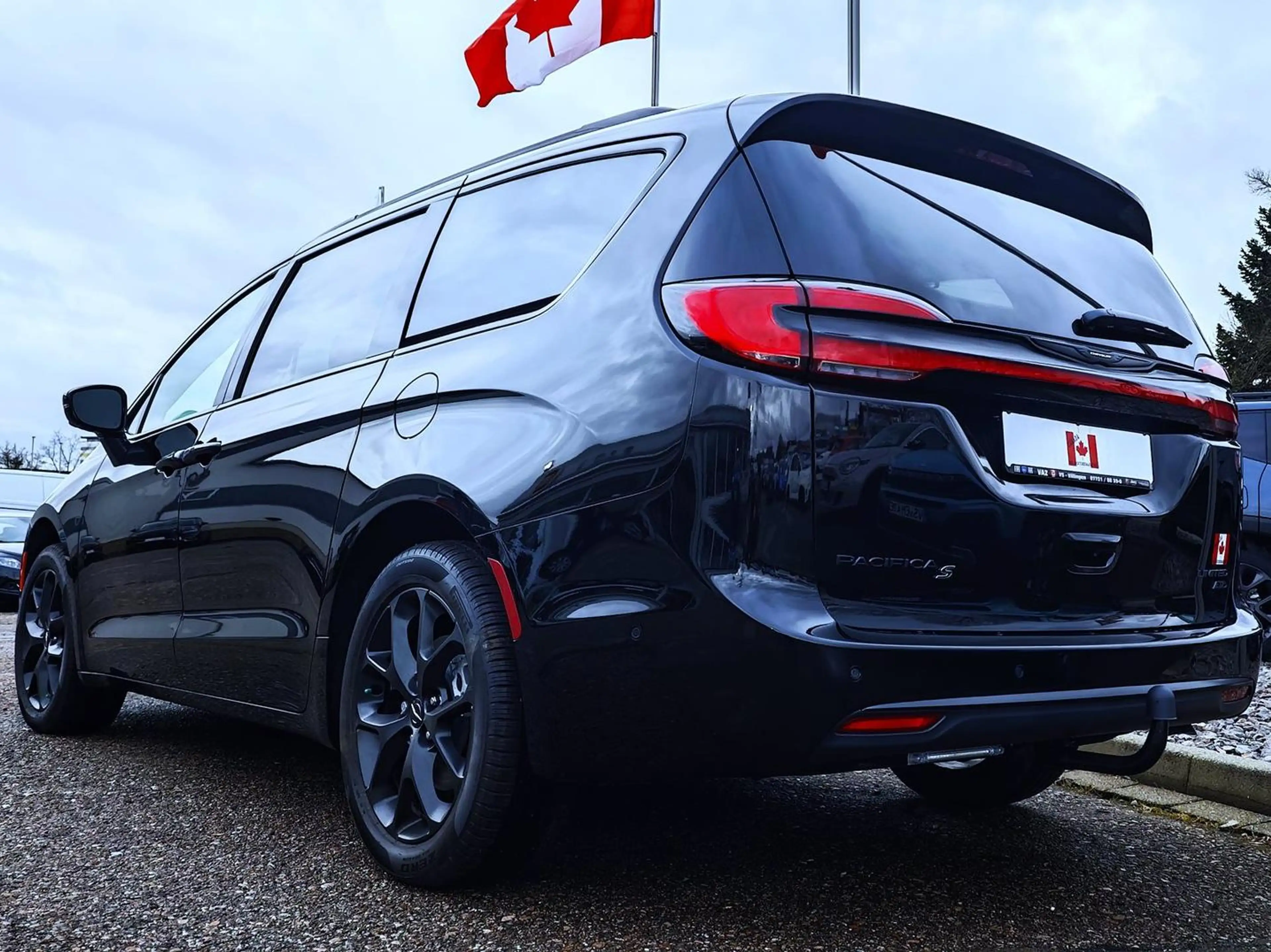 Chrysler Pacifica Limited 3,6 V6 4X4 — photo 3