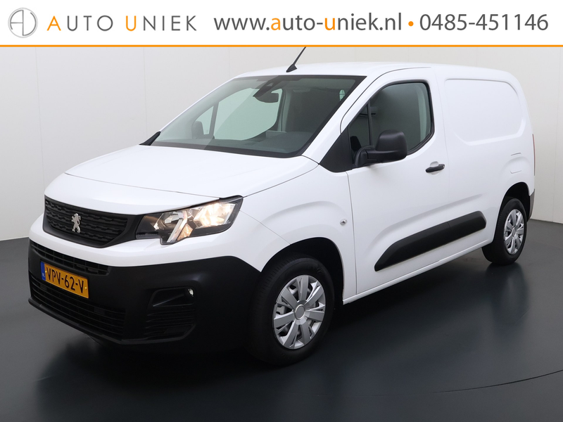 Peugeot Partner 1.2 PureTech BENZINE, EX LEASE AIRCO, Navigatie, C