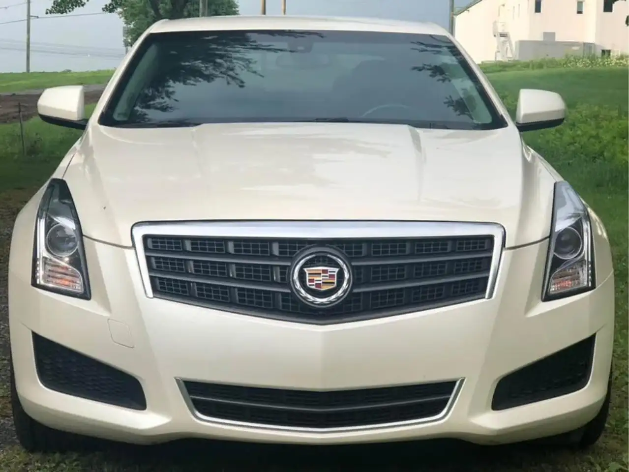 Cadillac ATS снимка Cadillac ATS