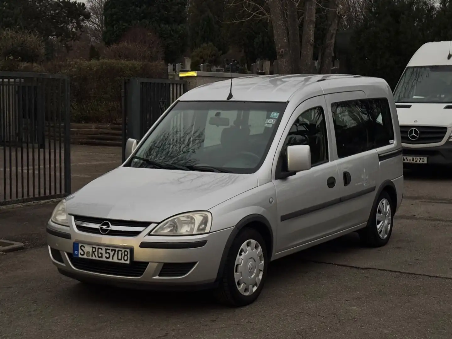 Opel Combo C Edition 1.6 /Klima/5-Sitze/Erdgas CNG ! Gümüş rengi - 1