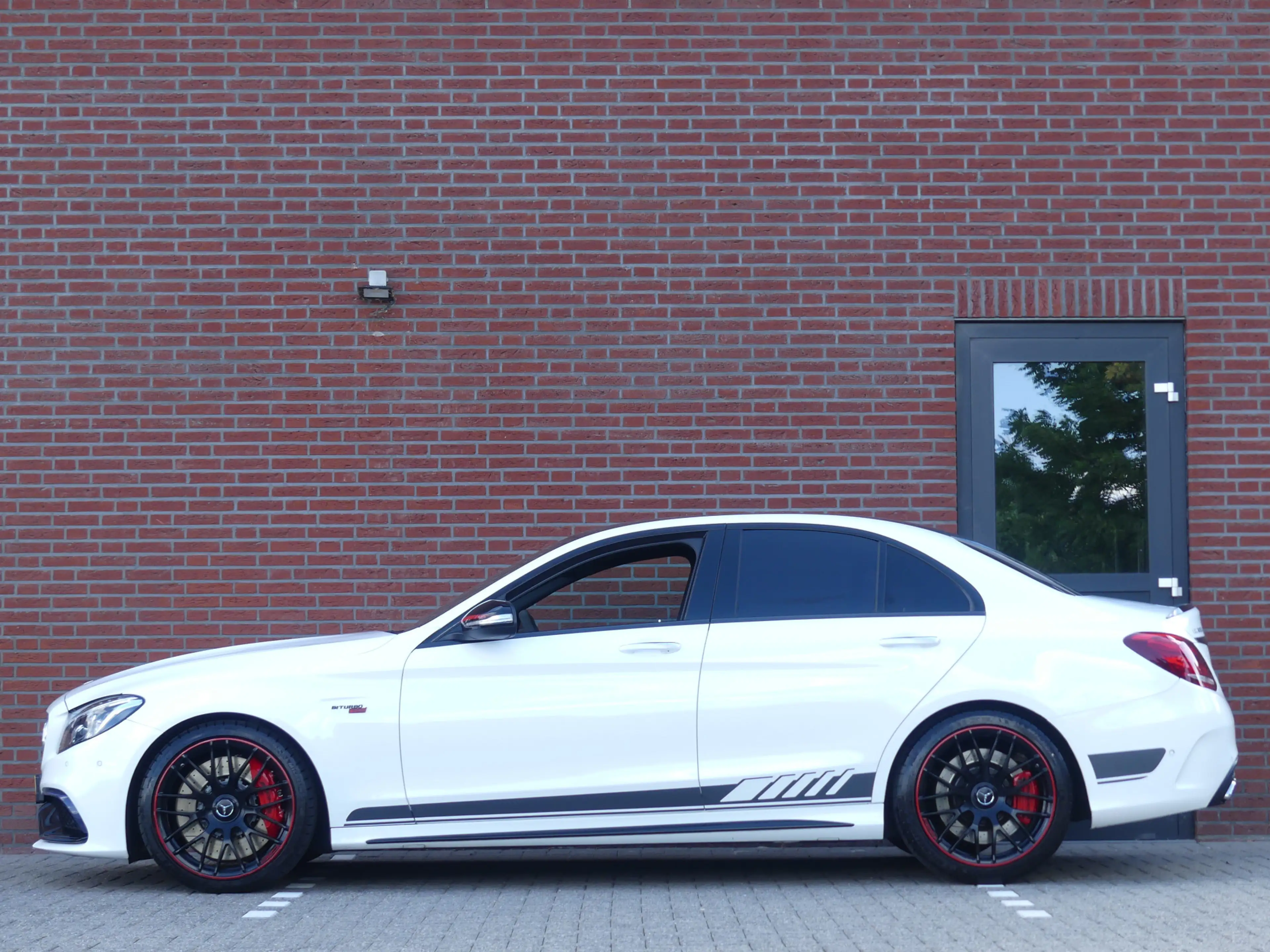 Mercedes-Benz C 63 AMG S Edition 1 Headup Display Kuipstoelen Burmester — photo 3