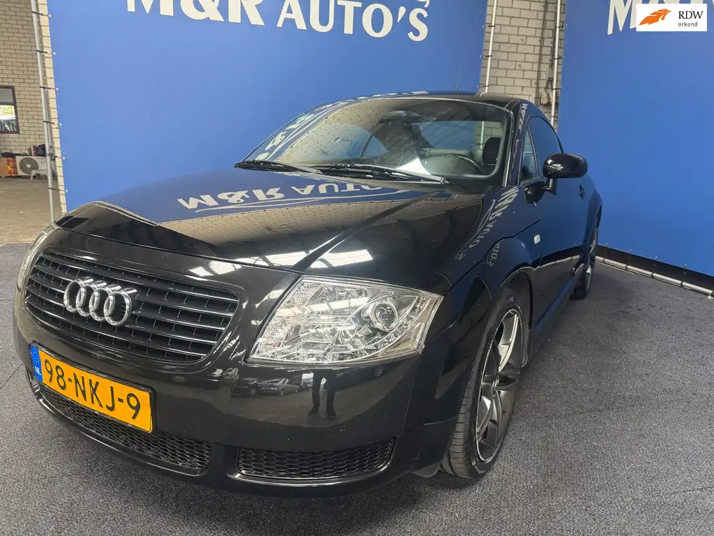 Audi TT 2002 из Европы — купить под ключ
