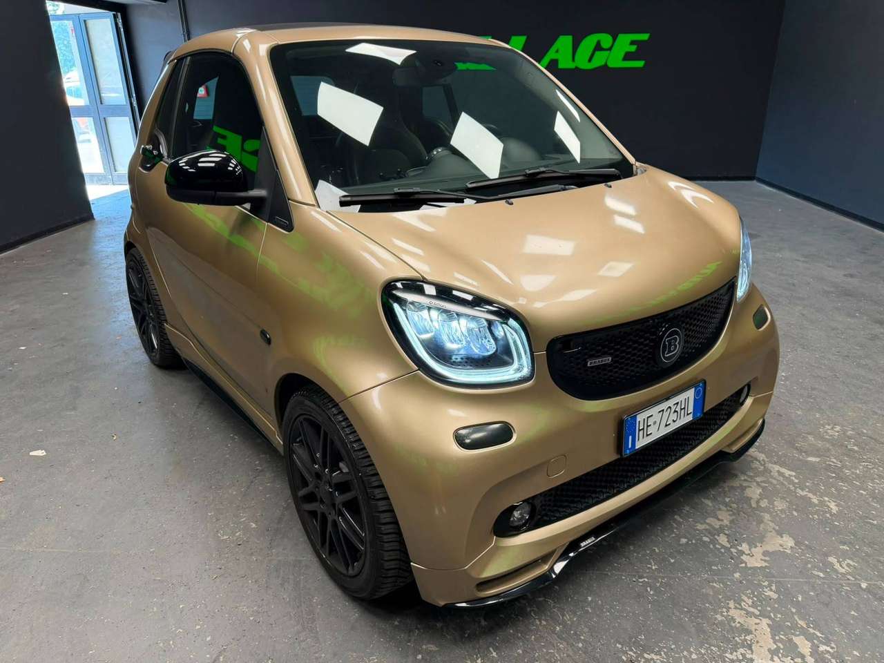 smart forTwo Fortwo III Cabrio Cabrio 0.9 t Brabus Xclusive 109cv twinamic