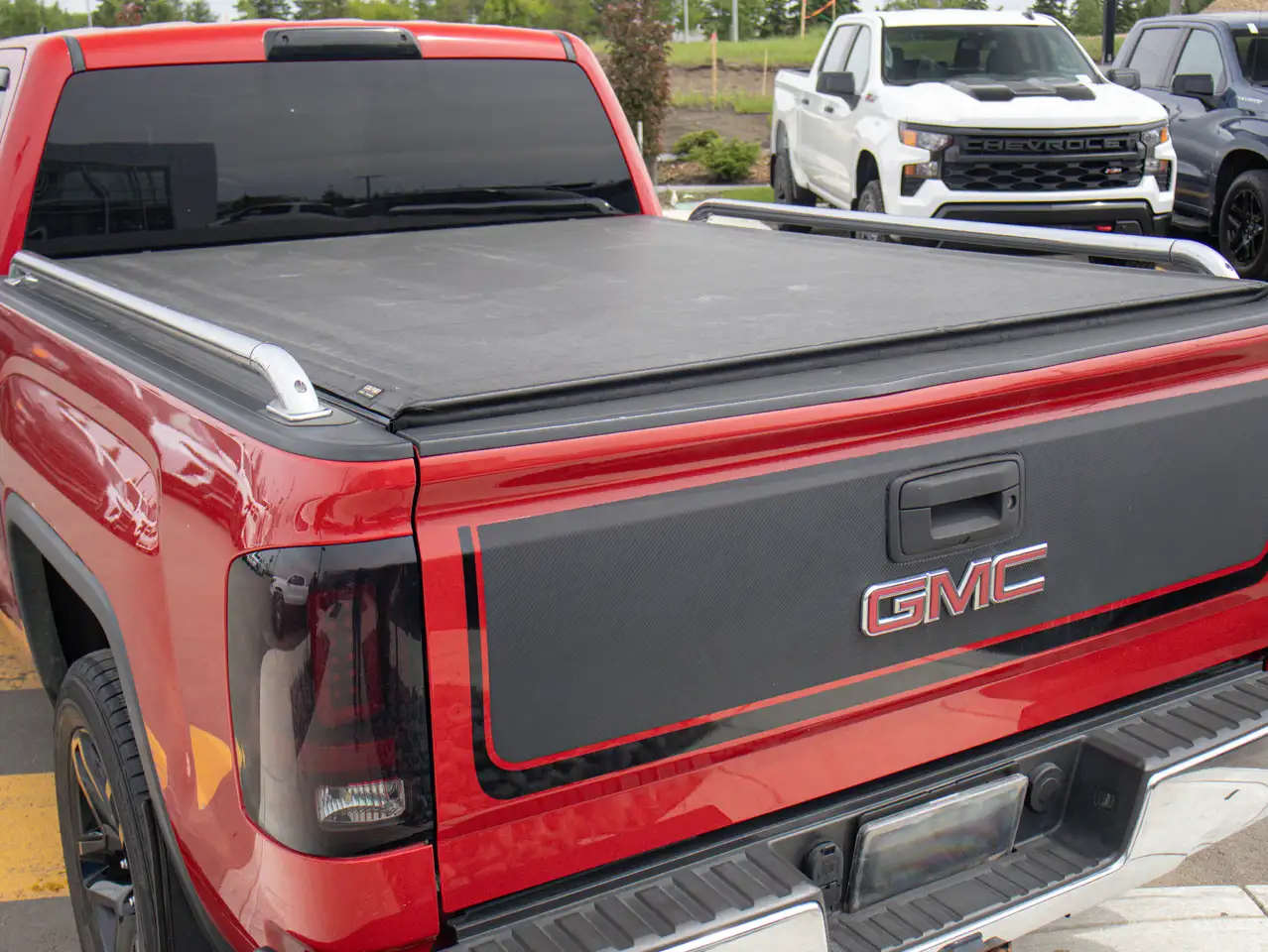 GMC Sierra 1500 photo GMC Sierra 1500