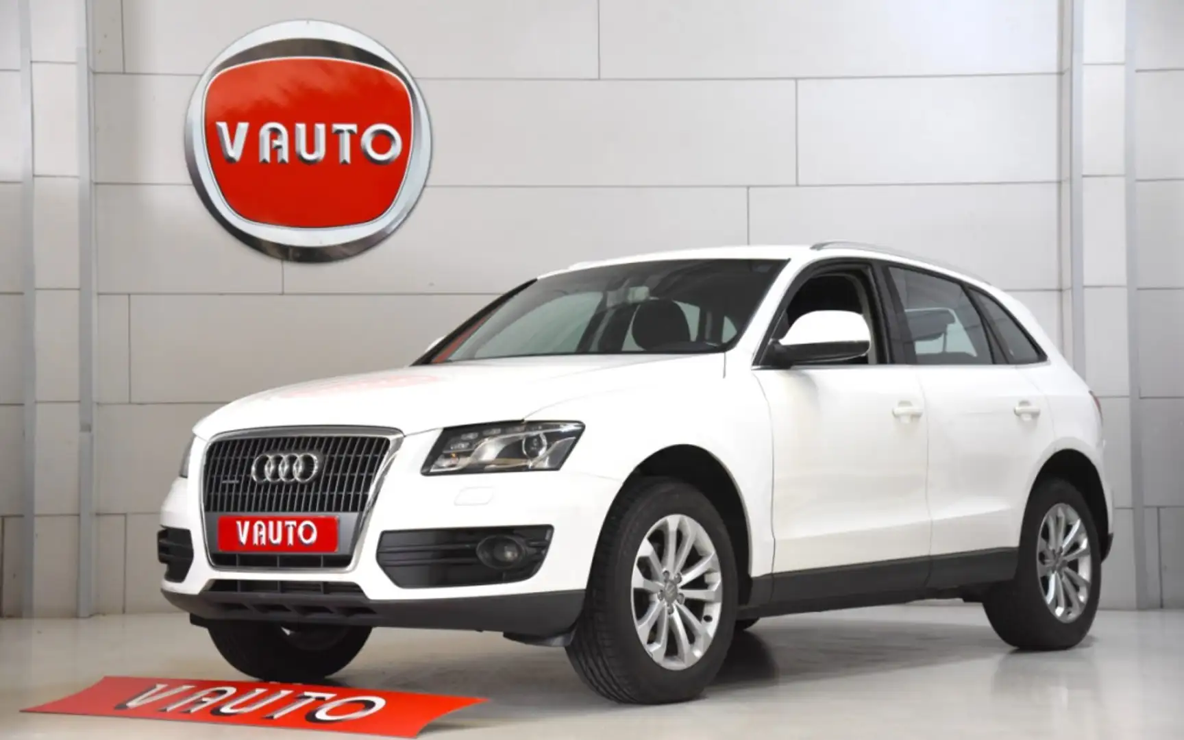 Audi Q5 2.0TDI quattro S-T 170 DPF Wit - 1