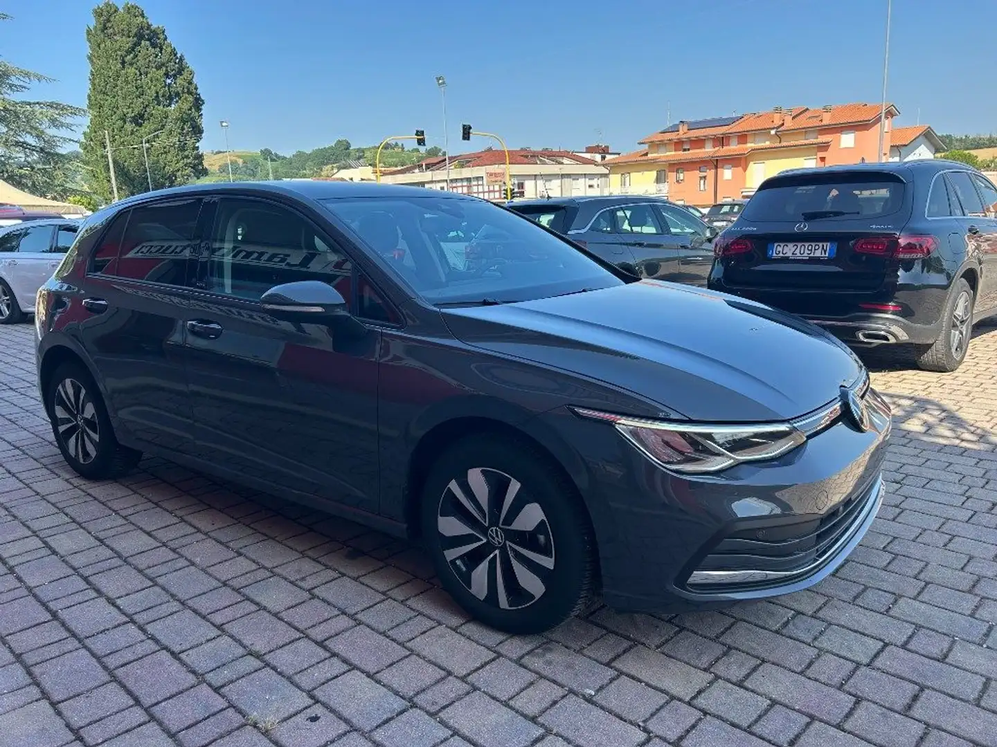 Volkswagen Golf 2.0 TDI 115 CV SCR MOVE Grigio - 2