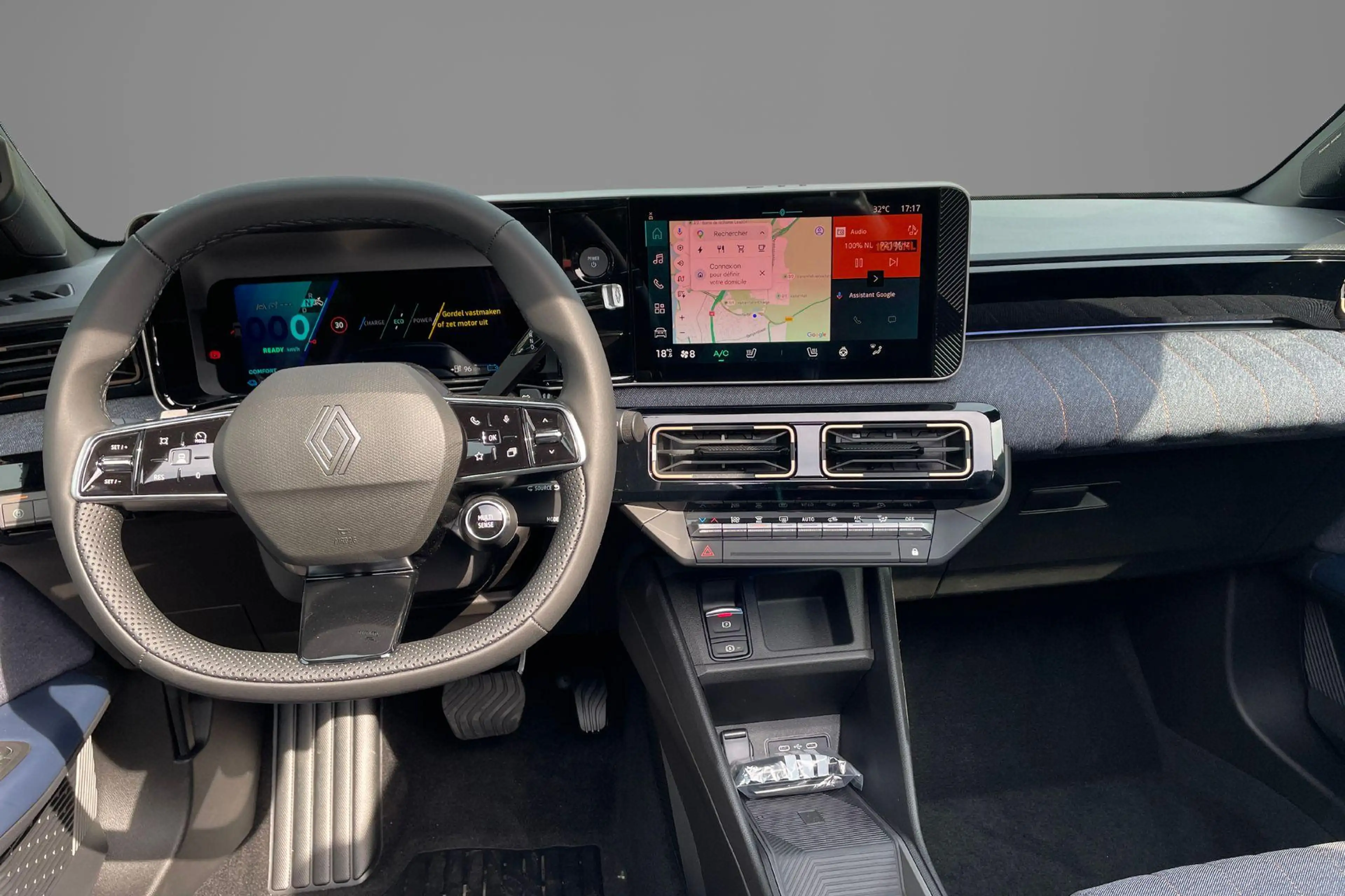 Renault R 4 Techno CANVAS DAK 52 KWH | HARMAN KARDON PREMIUM A — photo 9