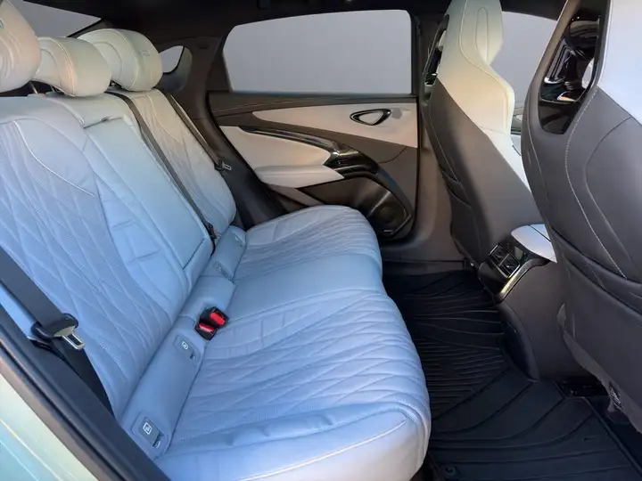 BYD Seal Design RWD 2024, foto 13