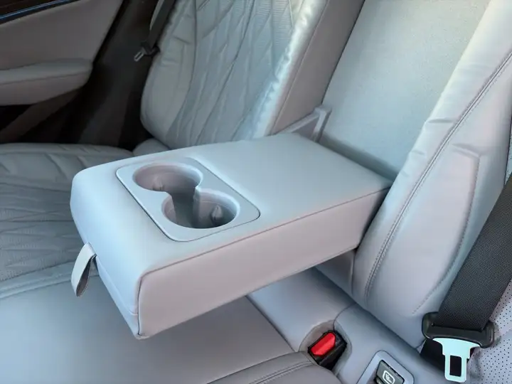 BYD Seal Design RWD 2024, foto 32