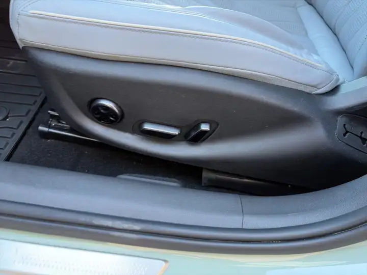 BYD Seal Design RWD 2024, foto 27