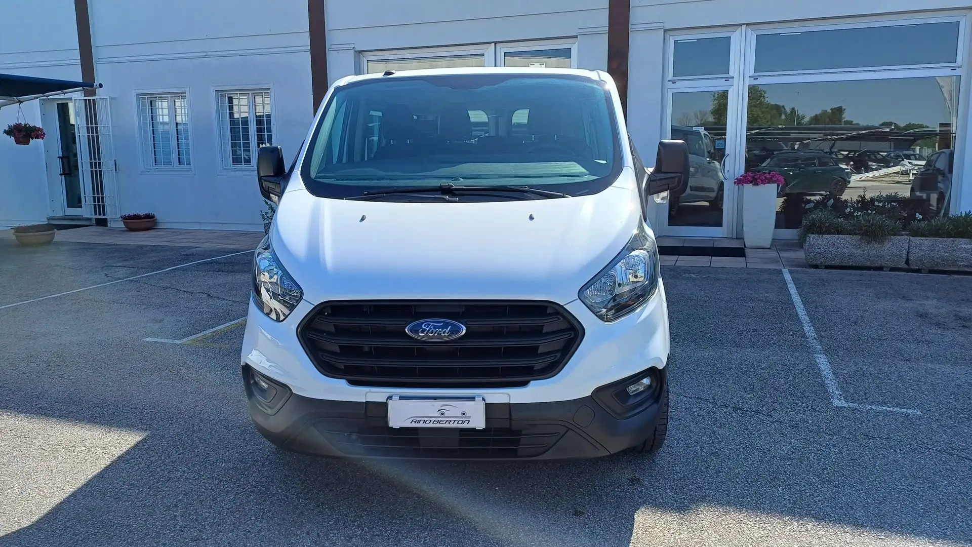 Ford Transit Custom 320 2.0 TDCi PL Combi Trend Bianco - 2