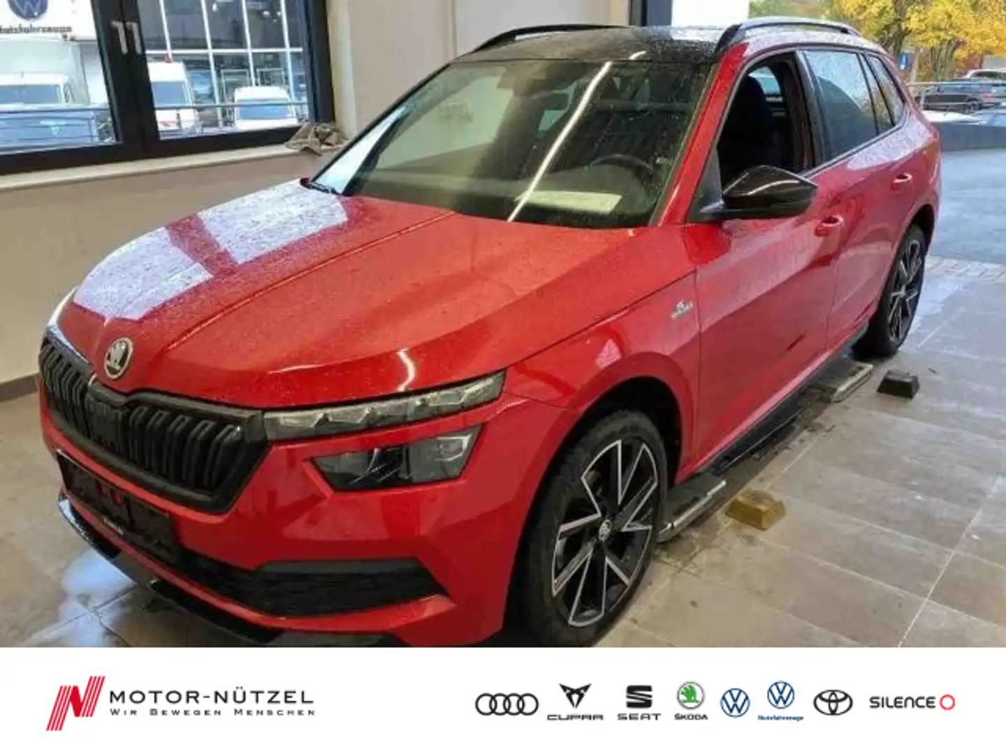 Skoda Kamiq 1.2 TSI DSG MONTE CARLO LED+PANO+APP+SHZ Rouge - 1