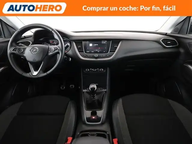 Opel Grandland view 13