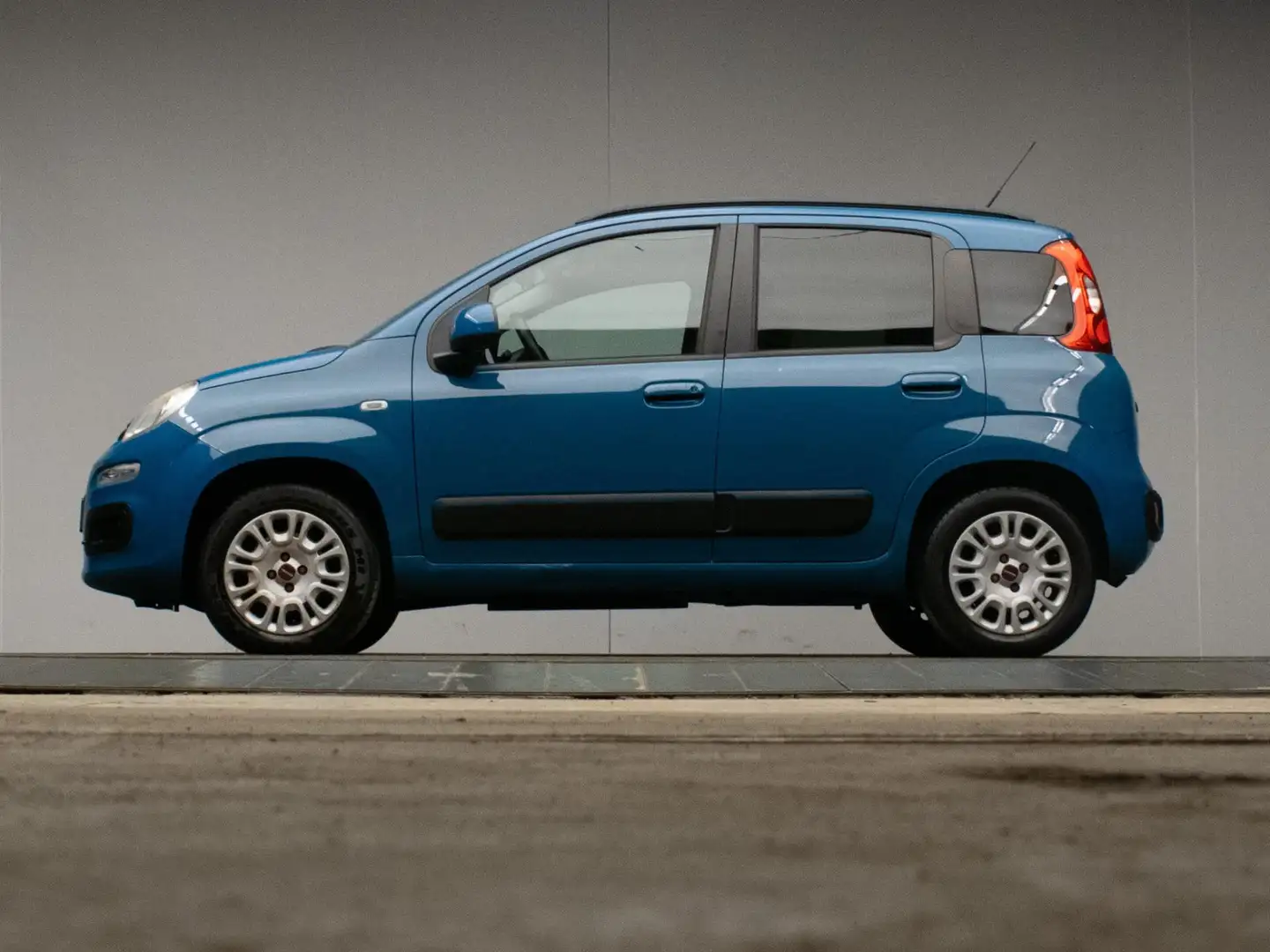 Fiat Panda 0.9 TwinAir Lounge Sport (AIRCO,BLUETOOTH,ELEKTRIS Azul - 1