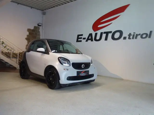 smart forTwo Smart fortwo Aut. *SPORTPAKET *NAVI *LED