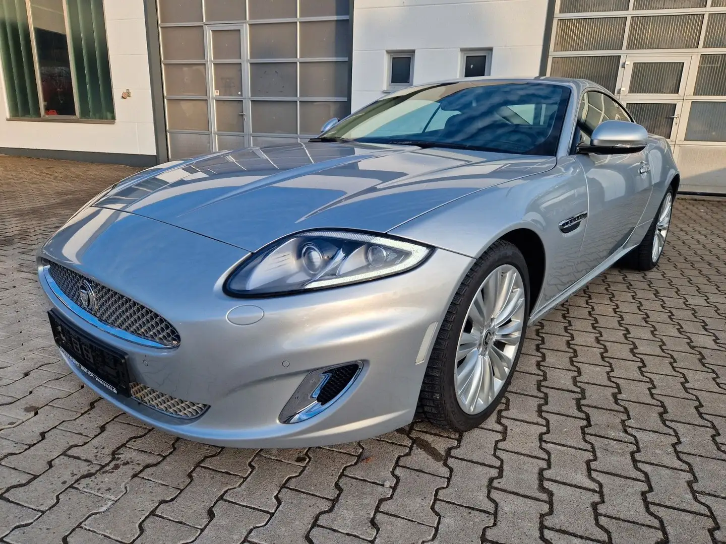 Jaguar XK 5.0 V8 Coupe 1.Hd/Deutsch/u-frei Silber - 1