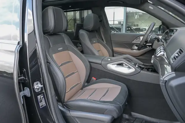 Mercedes-Benz G-Class view 14