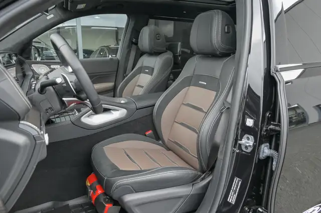 Mercedes-Benz G-Class view 13