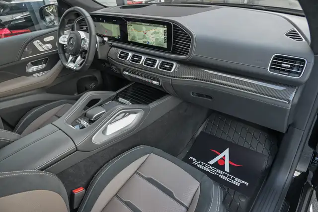 Mercedes-Benz G-Class view 12