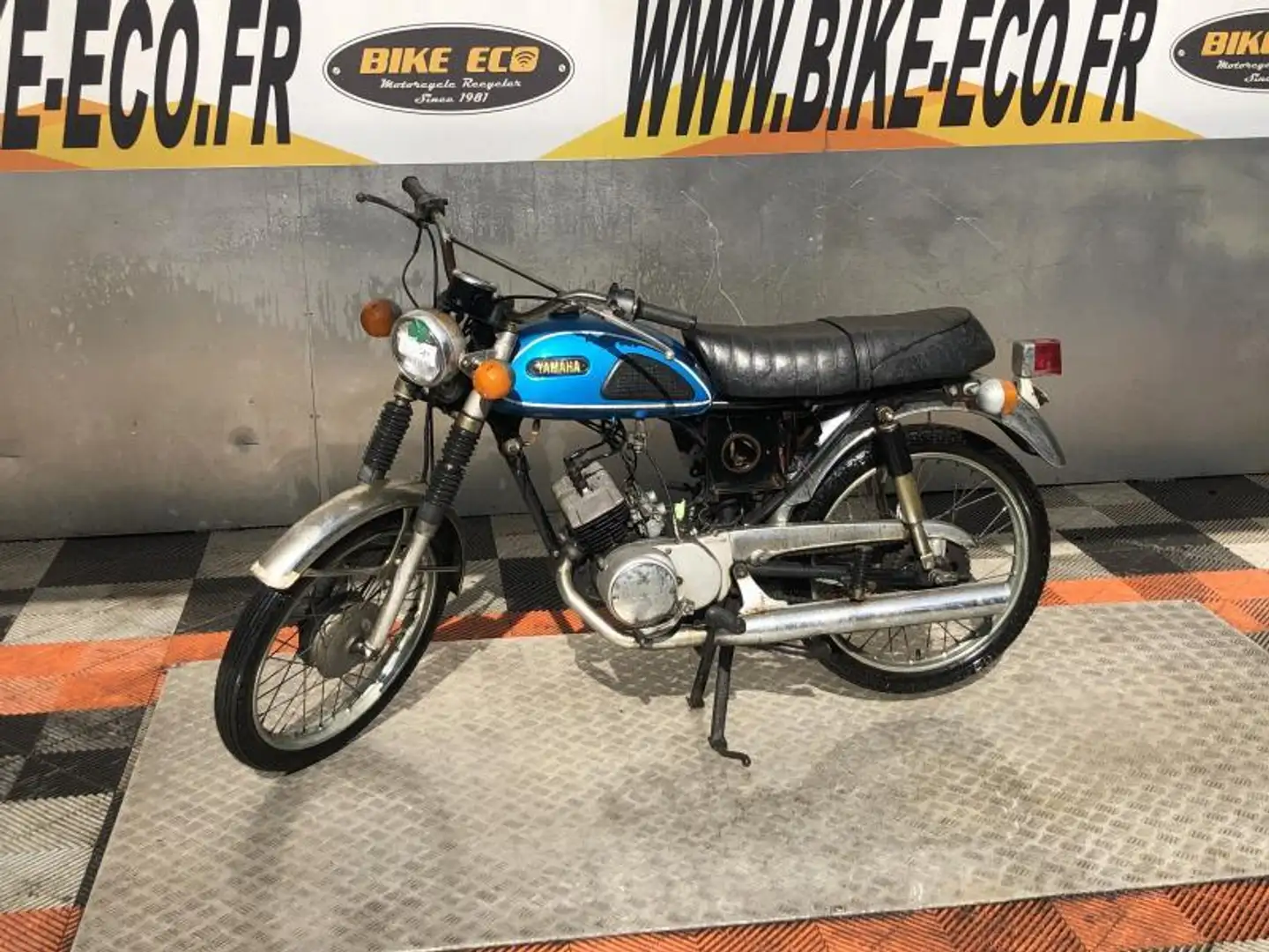 Yamaha Синий - 2