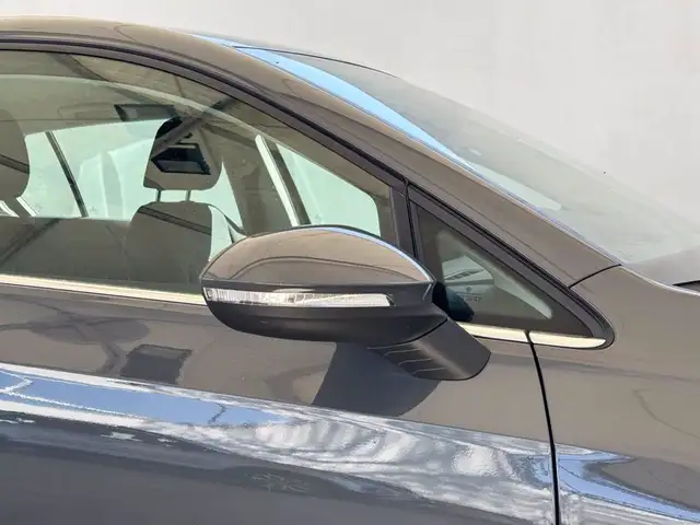 Volkswagen Golf view 15