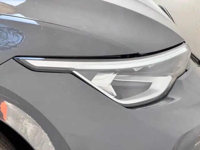 Volkswagen Golf view 13