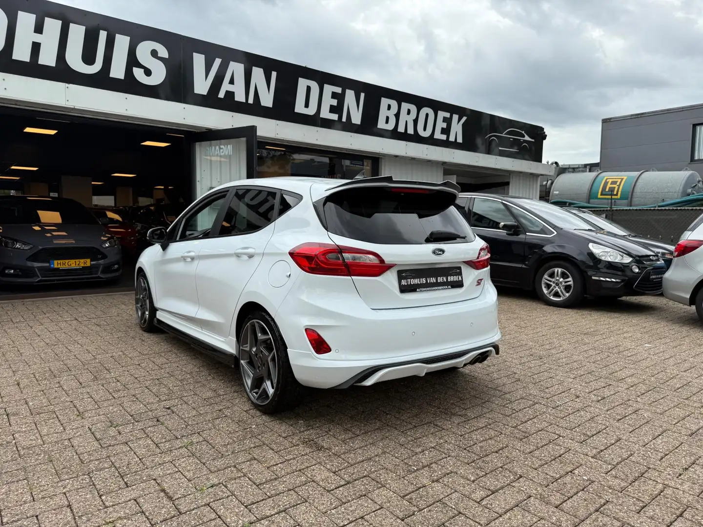 Ford Fiesta ST-3 200Pk Maxton Desingkit Navi Cruise Climate Ct Blanc - 2