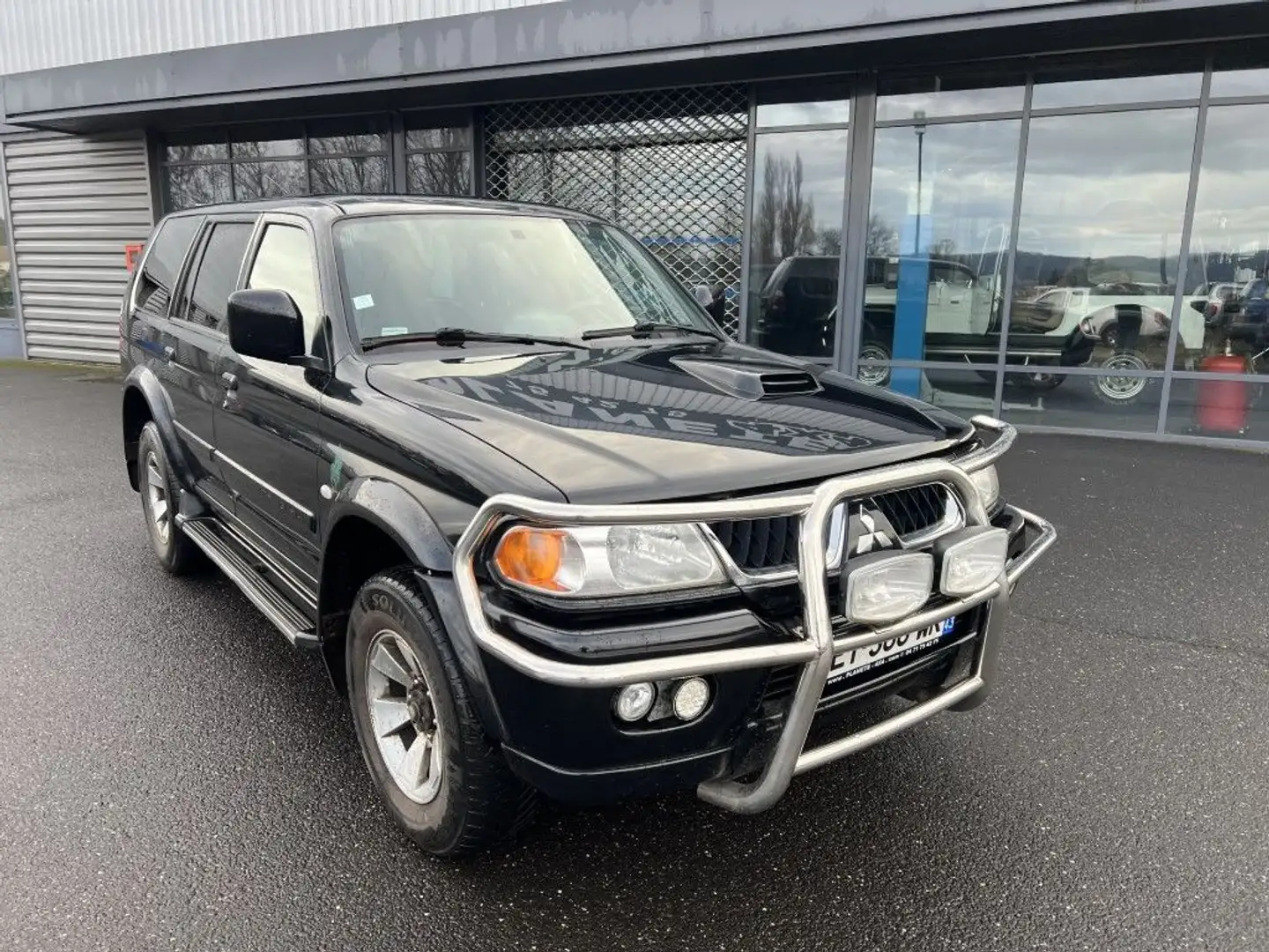 Mitsubishi Pajero Sport 2.5 L TD 115 CV GLS Noir - 2