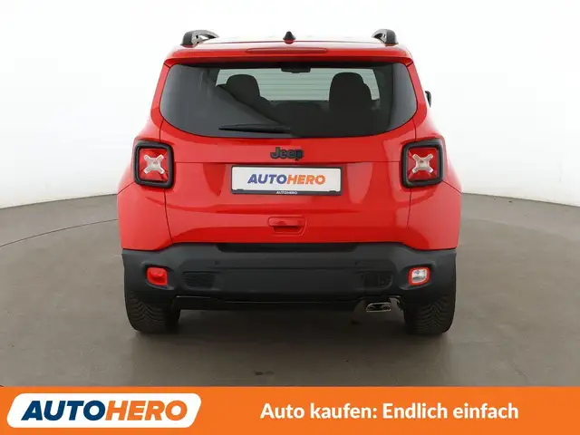 Jeep Renegade view 5