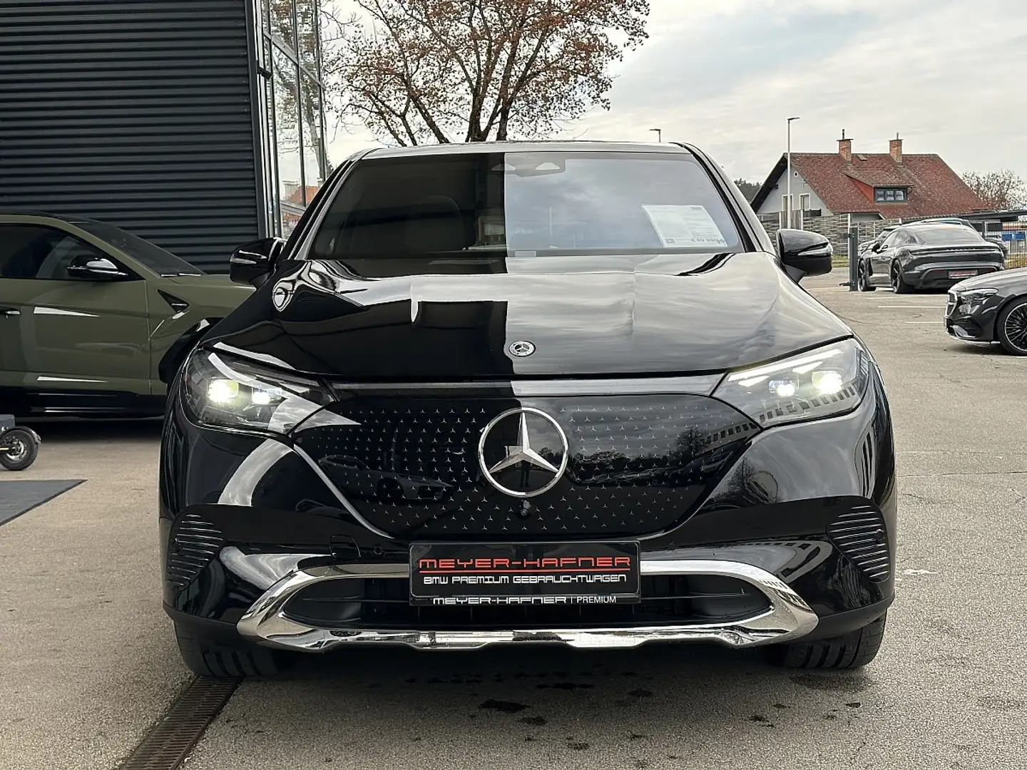 Mercedes-Benz EQE 500 EQE SUV 500 4matic 90,6kWh Aut. Panorama, 360gr... Schwarz - 2
