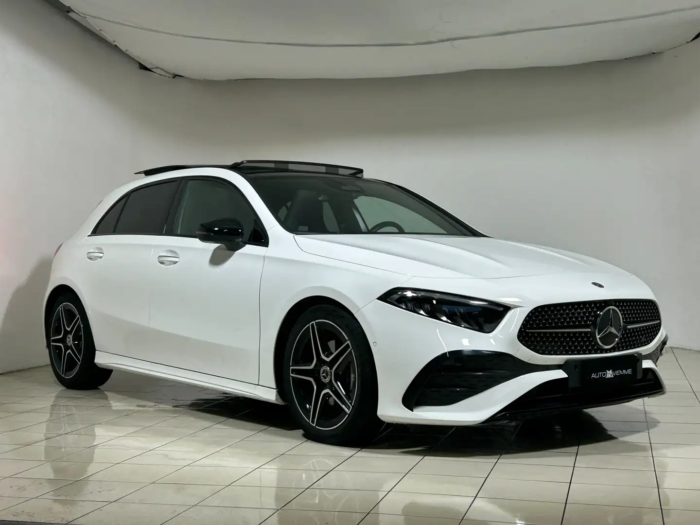 Mercedes-Benz A 200 A 200 Premium auto Grau - 2
