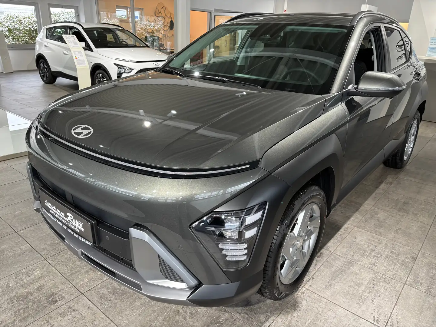 Hyundai KONA 1.6 T-GDi Select 2WD | RFK | PDC | Apple CarPlay Grün - 1