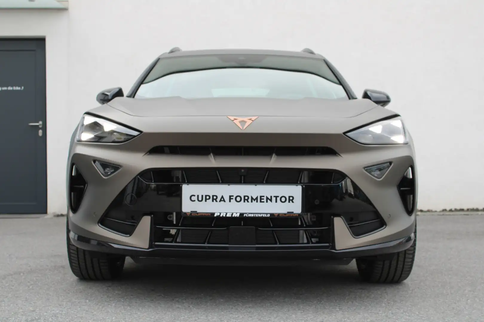 CUPRA Formentor VZ EXTREME e-Hybrid "PHEV" 272 PS DSG / VOLL!!! Bronze - 1