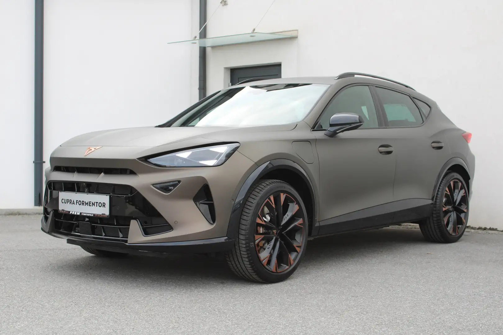 CUPRA Formentor VZ EXTREME e-Hybrid "PHEV" 272 PS DSG / VOLL!!! Bronze - 2