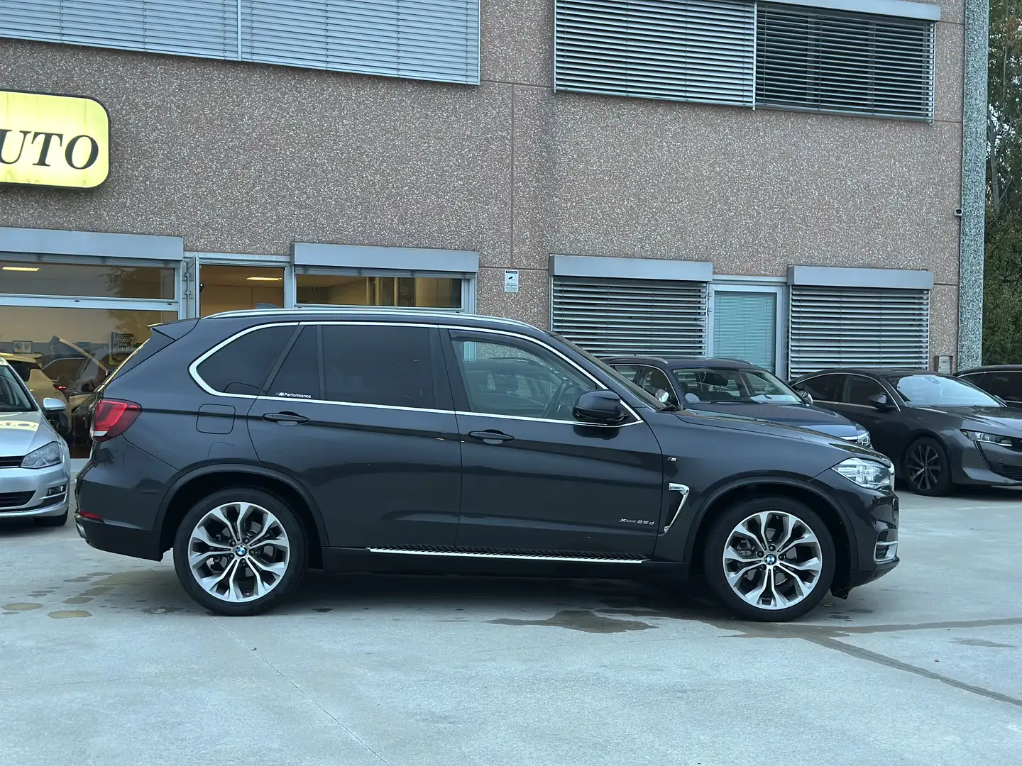 BMW X5 sdrive25d Experience 231cv auto - 2