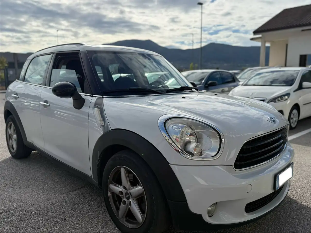 MINI One D Countryman