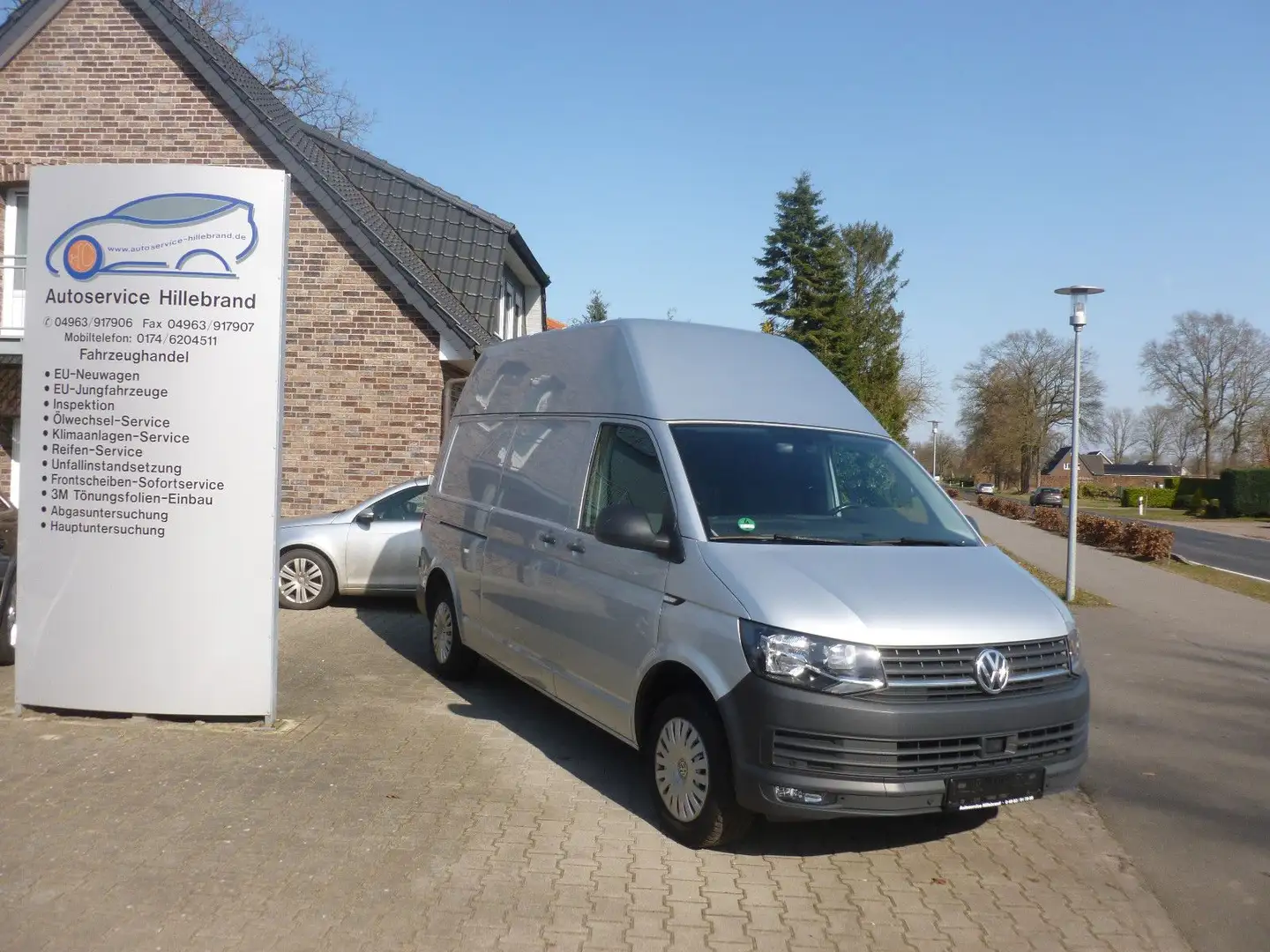 Volkswagen T6 Transporter Kasten-Kombi Kasten Hochdach lang Silber - 1