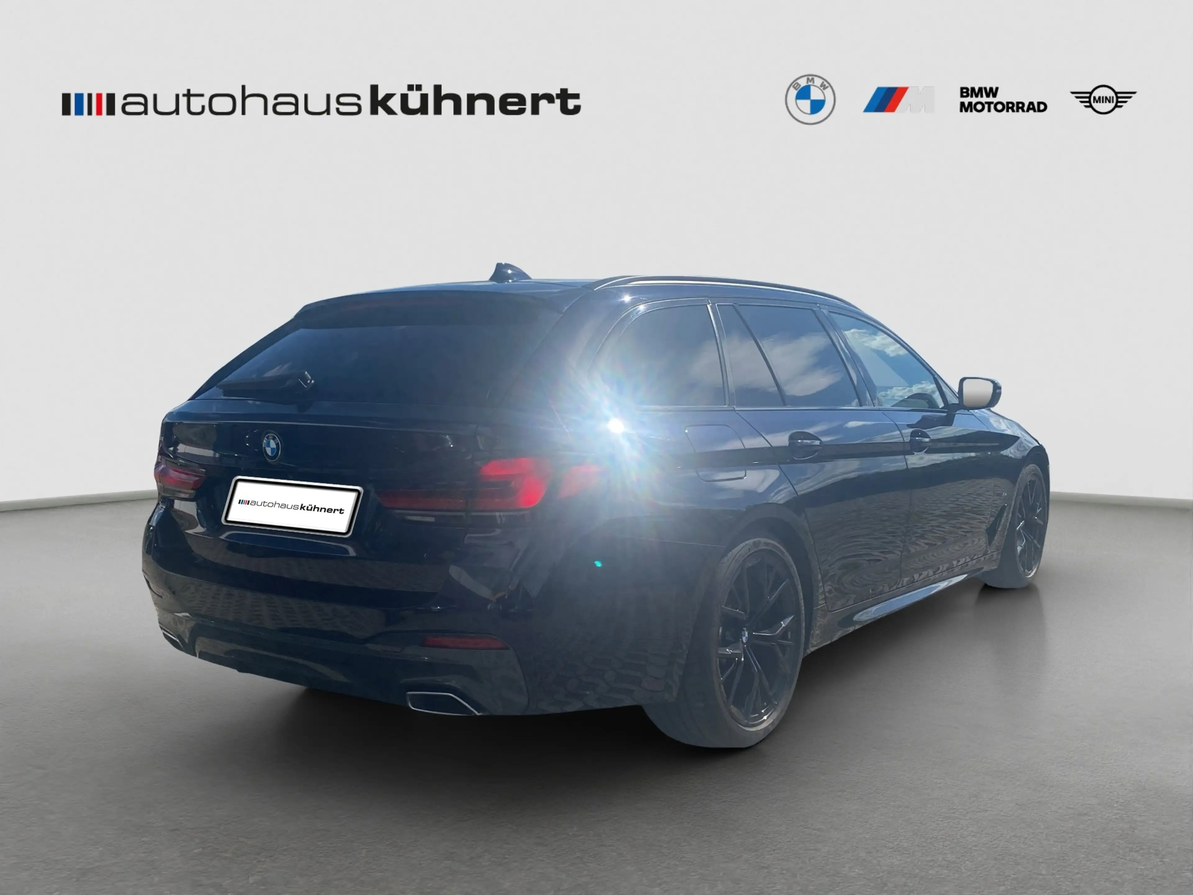 BMW 540 d xDrive Touring M-Sport ACC Laser Luftfed. — photo 7