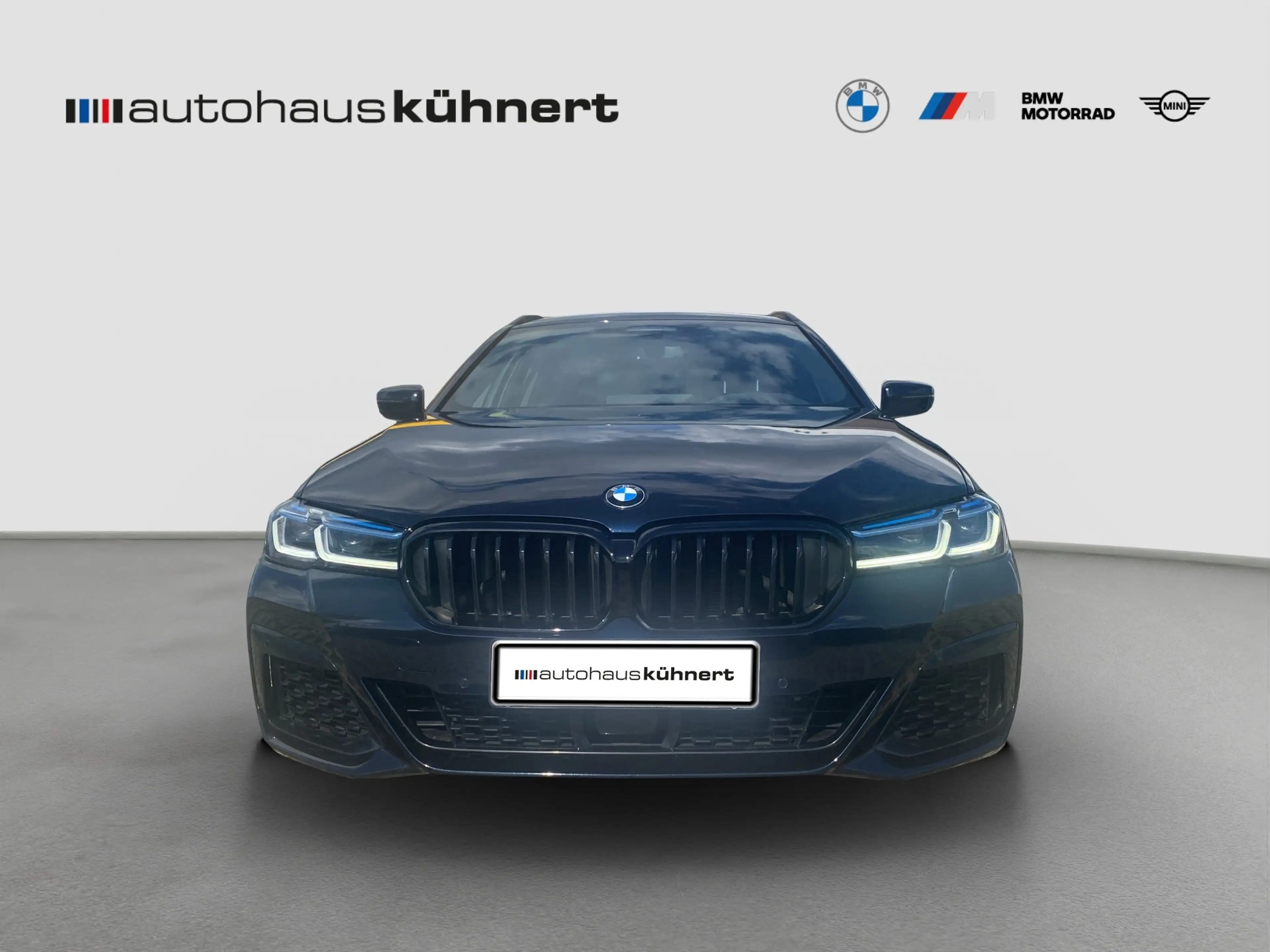 BMW 540 d xDrive Touring M-Sport ACC Laser Luftfed. — photo 3